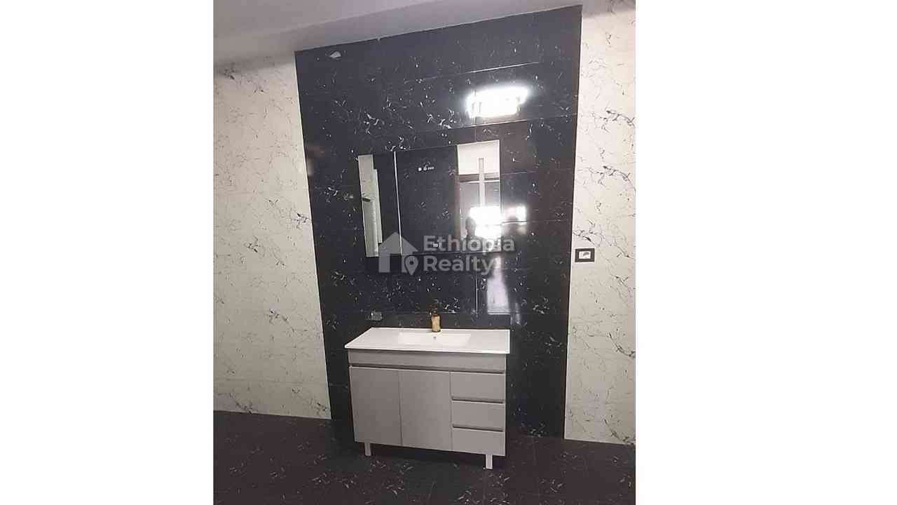 6BR G+2 house for sale in Lebu, Addis Ababa