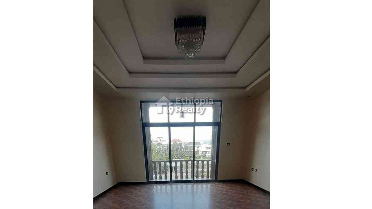 6BR G+2 house for sale in Lebu, Addis Ababa
